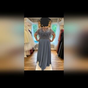 BLUE MARSONI DRESS SIZE 18